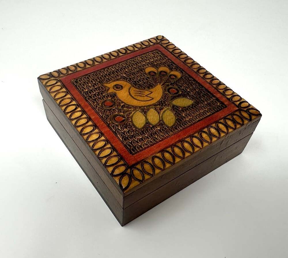 Mid-Century Polish Folk Art Wooden Bird Trinket Box from Poland vtg pyrography